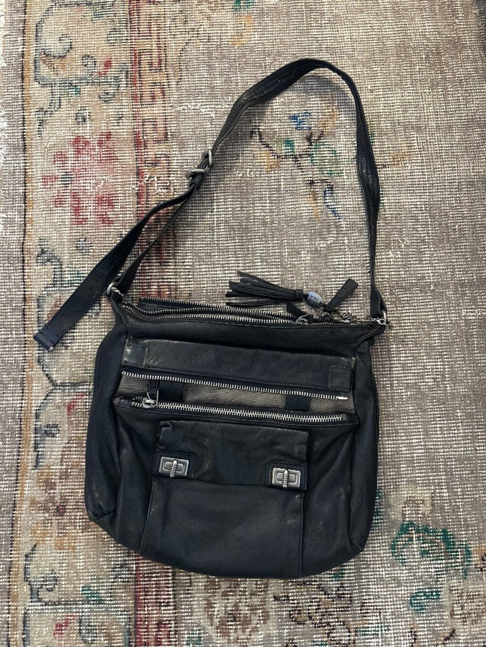 Olivia Harris Lux Canvas E/W Hobo Black Grey Bag 22425